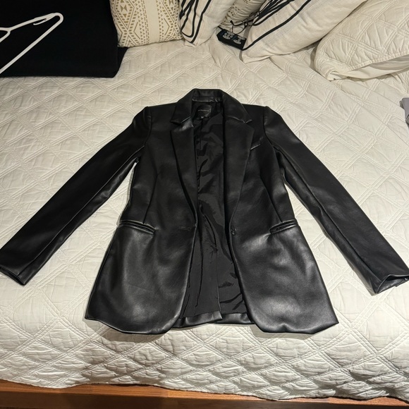 Dynamite Black Leather Blazer - Picture 4 of 5